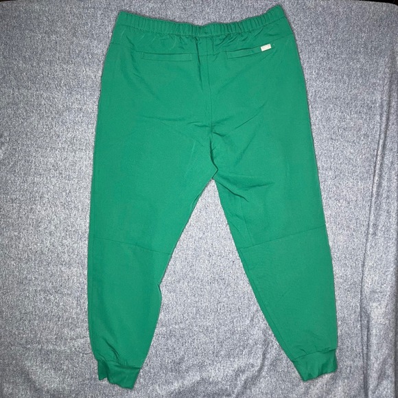 FIGS Mens Green Technical Collection Scrub Top XXL M Leon Three Pocket - Picture 10 of 14